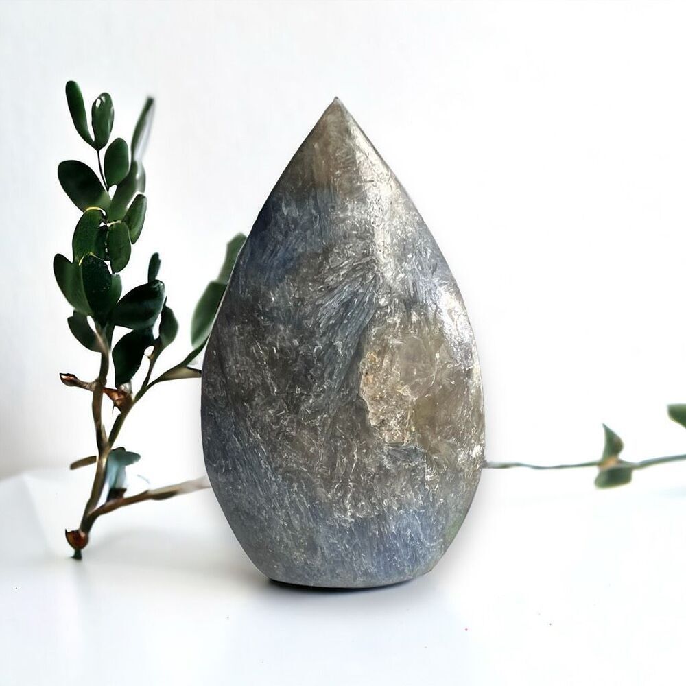 Blue Kyanite Crystal Tear Drop‎ Tower